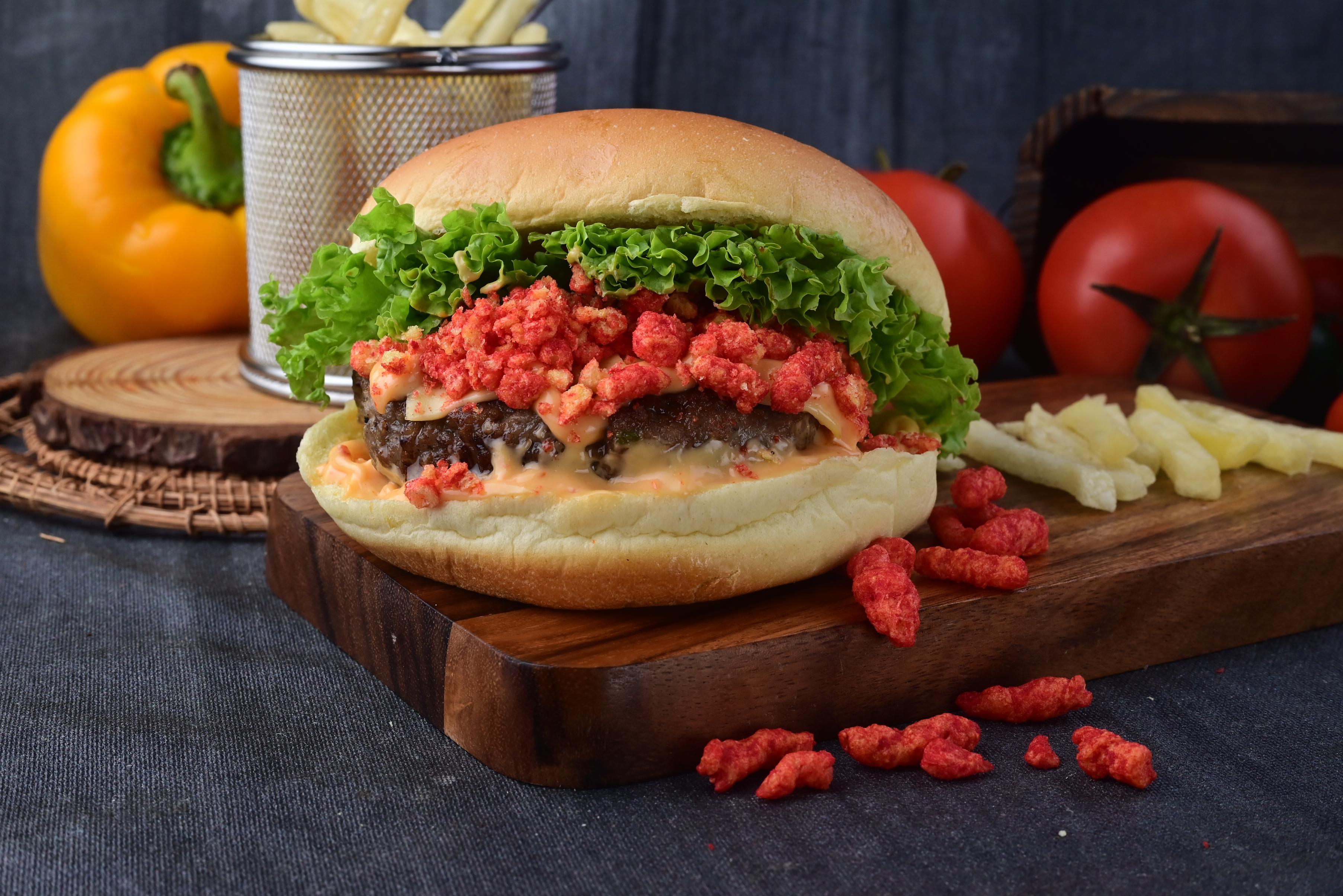 Cheetos Beef Burger